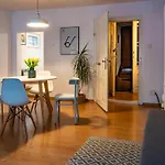 Cocorico Apartments Apartment