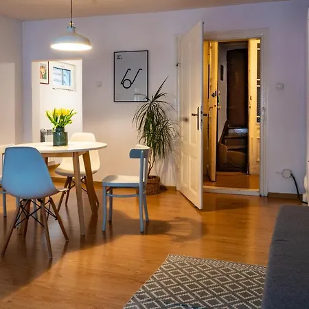 Cocorico Apartments Apartment